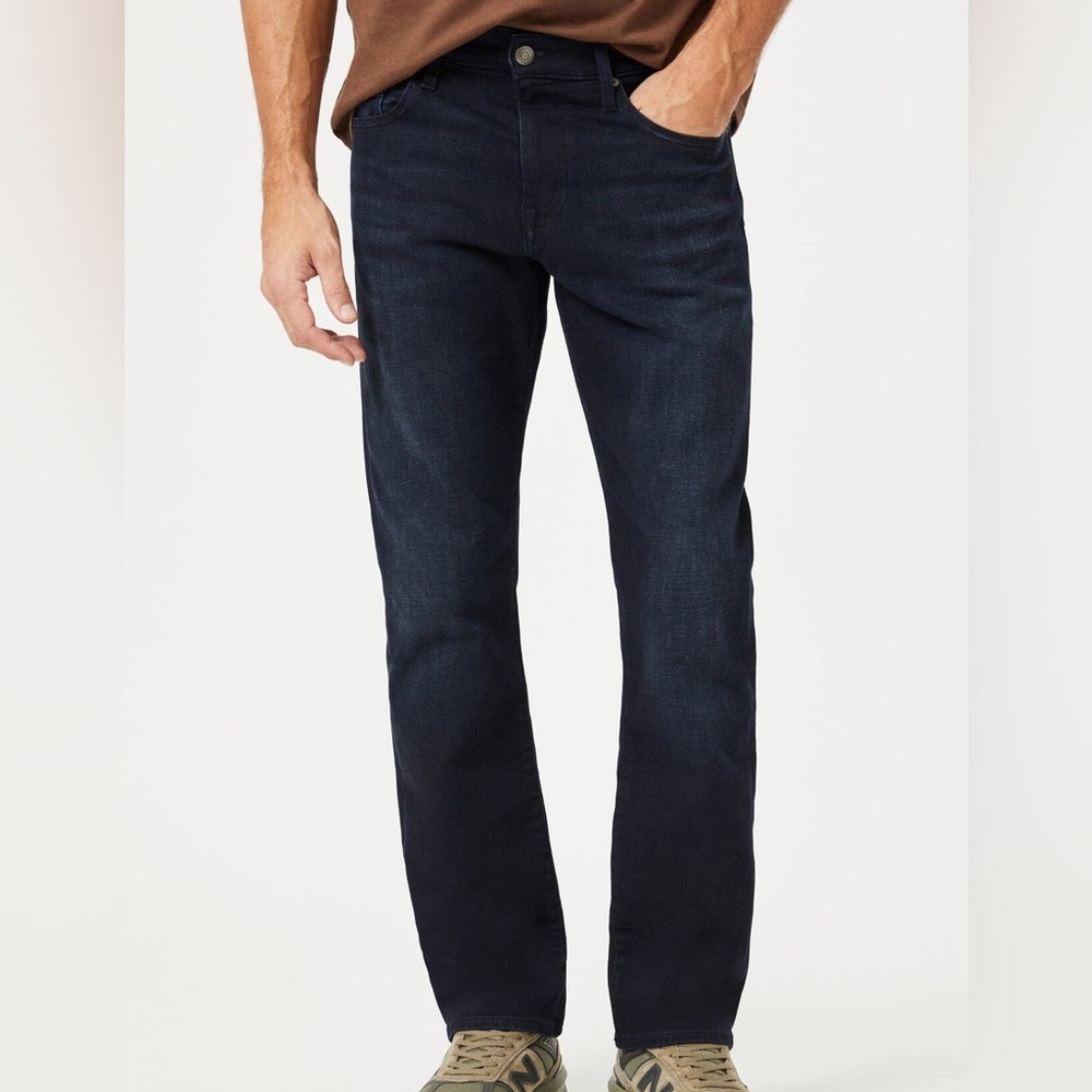 *SOLD* Mavi Zach Straight Leg Jeans